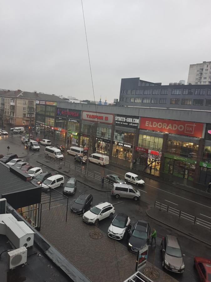 2Х Комнатная С Ремонтом В Центре.Renovated, Center Lejlighed Khmelʼnytsʼkyy Eksteriør billede
